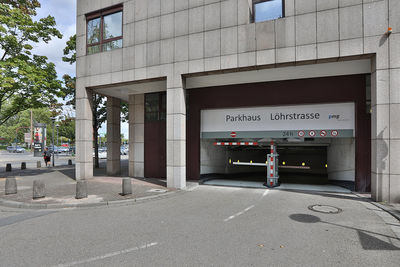 Löhrstraße multi-storey car park